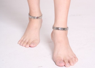 Lắc Chân ánh sáng sinh học Hồng Ngoại xa