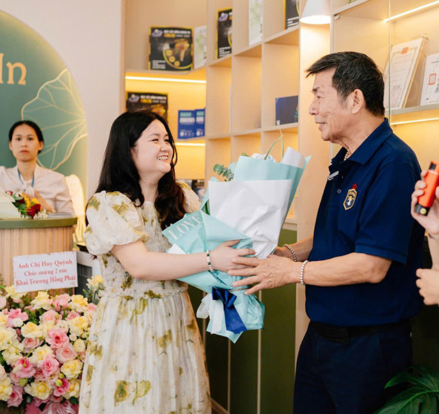 hợp tác cùng hương chân an